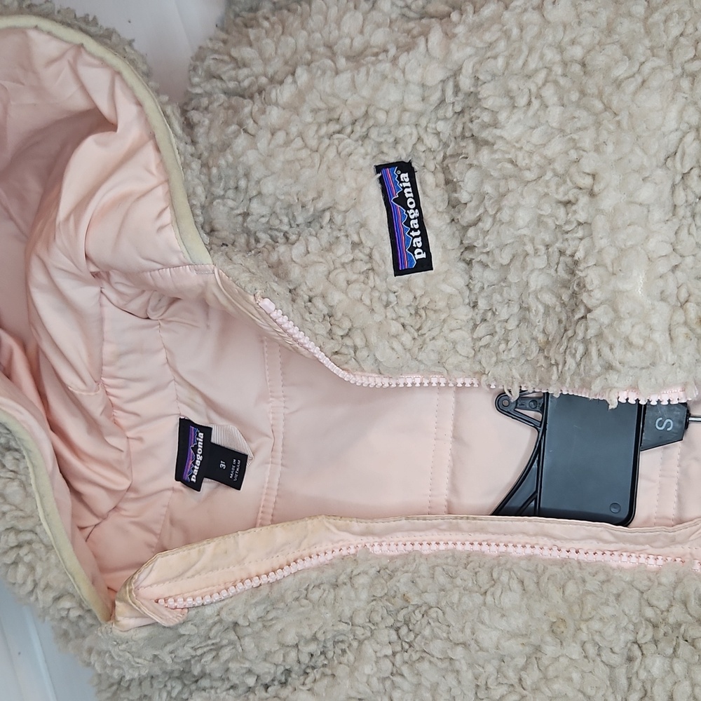 Patagonia Toddler Cream High Pile Fleece Parka 3T - Picture 7 of 8